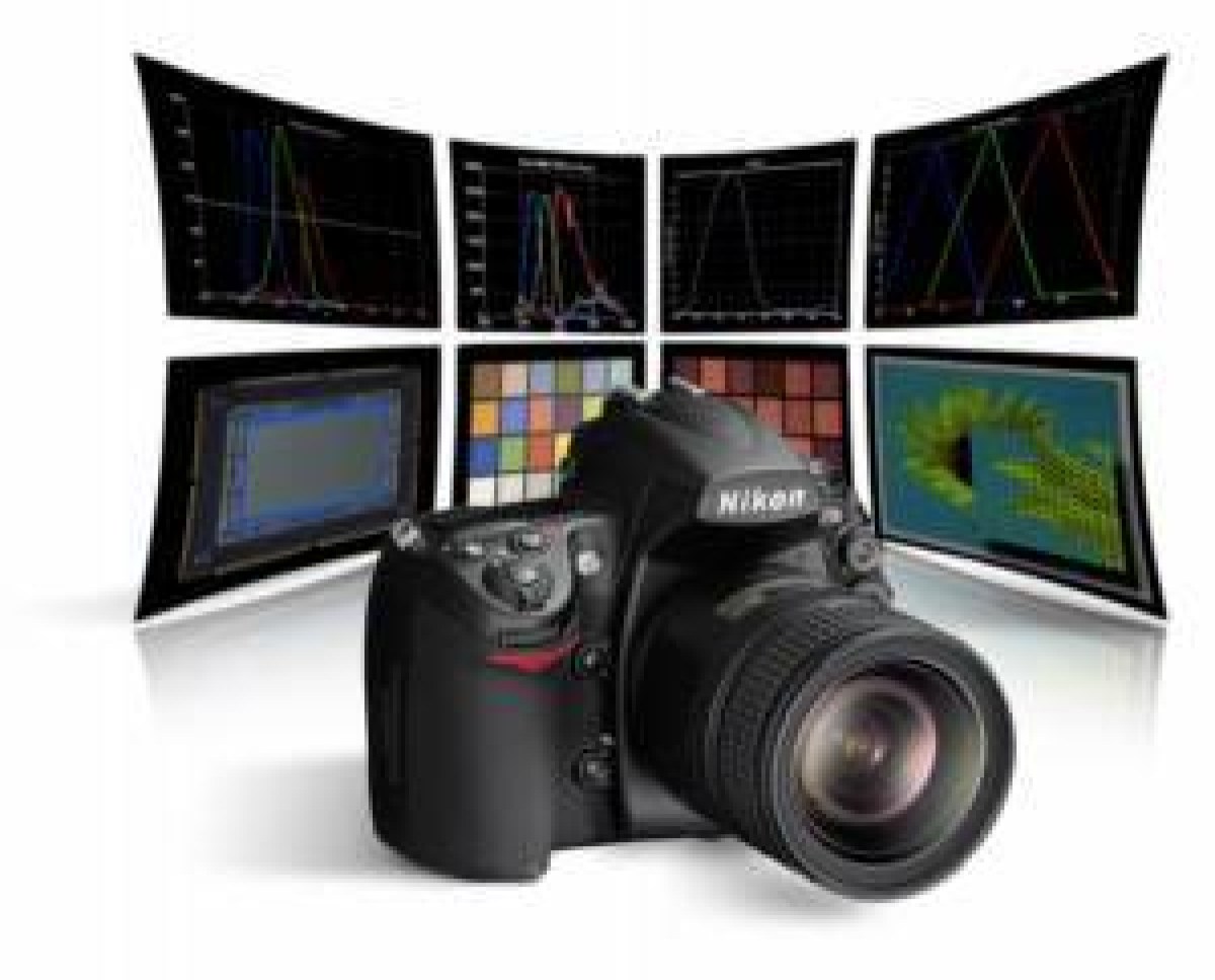 Modifica Full Frame Reflex Canon e Nikon per Astrofotografia, per rendere la tua camera idonea alle foto del profondo cielo rendendola sensibile per qualsiasi banda di spettro di luce. Contattaci per un preventivo.