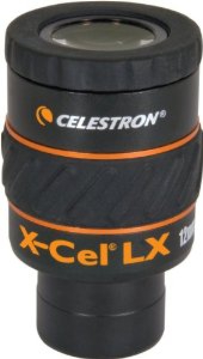 Oculare Celestron 18mm Super grandangolare a 6 elementi ottici diametro 31.8 mm, indicato per ingrandimenti medio-bassi. Consigliato per osservazioni di luna, pianeti, ammassi stellari, nebulose e galassie di media estensione.