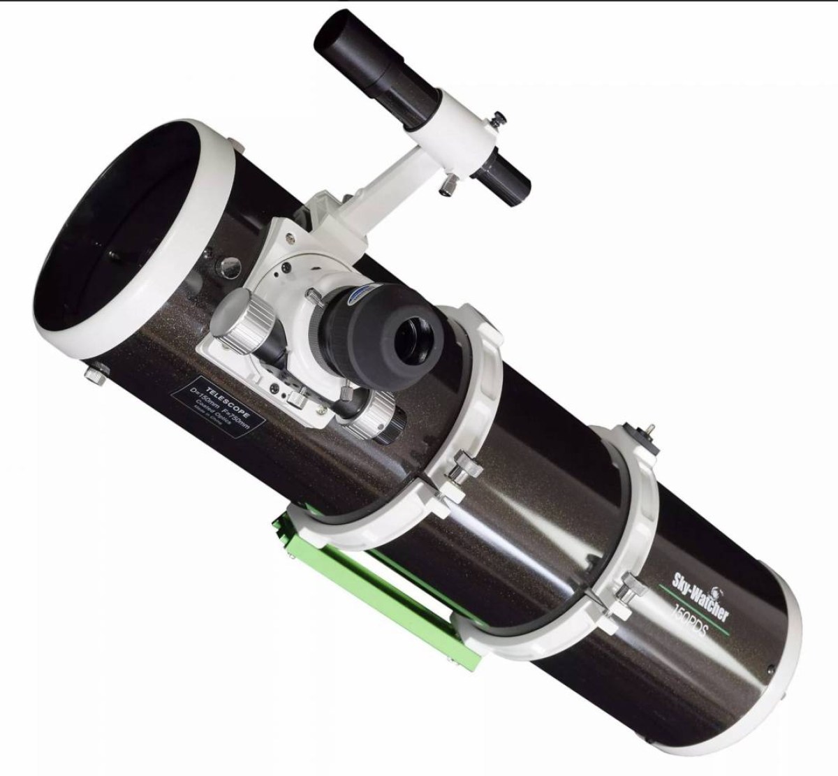 Ottica intubata Newton Black Diamond diam. 150mm, focale 750mm (f/5), oculare LET 28mm (26x) diam. 2″, cercatore 6×30, fuocheggiatore crayford dual-speed con portaoculari 50,8/31,8mm. Garanzia Italia / Spedizione Gratis